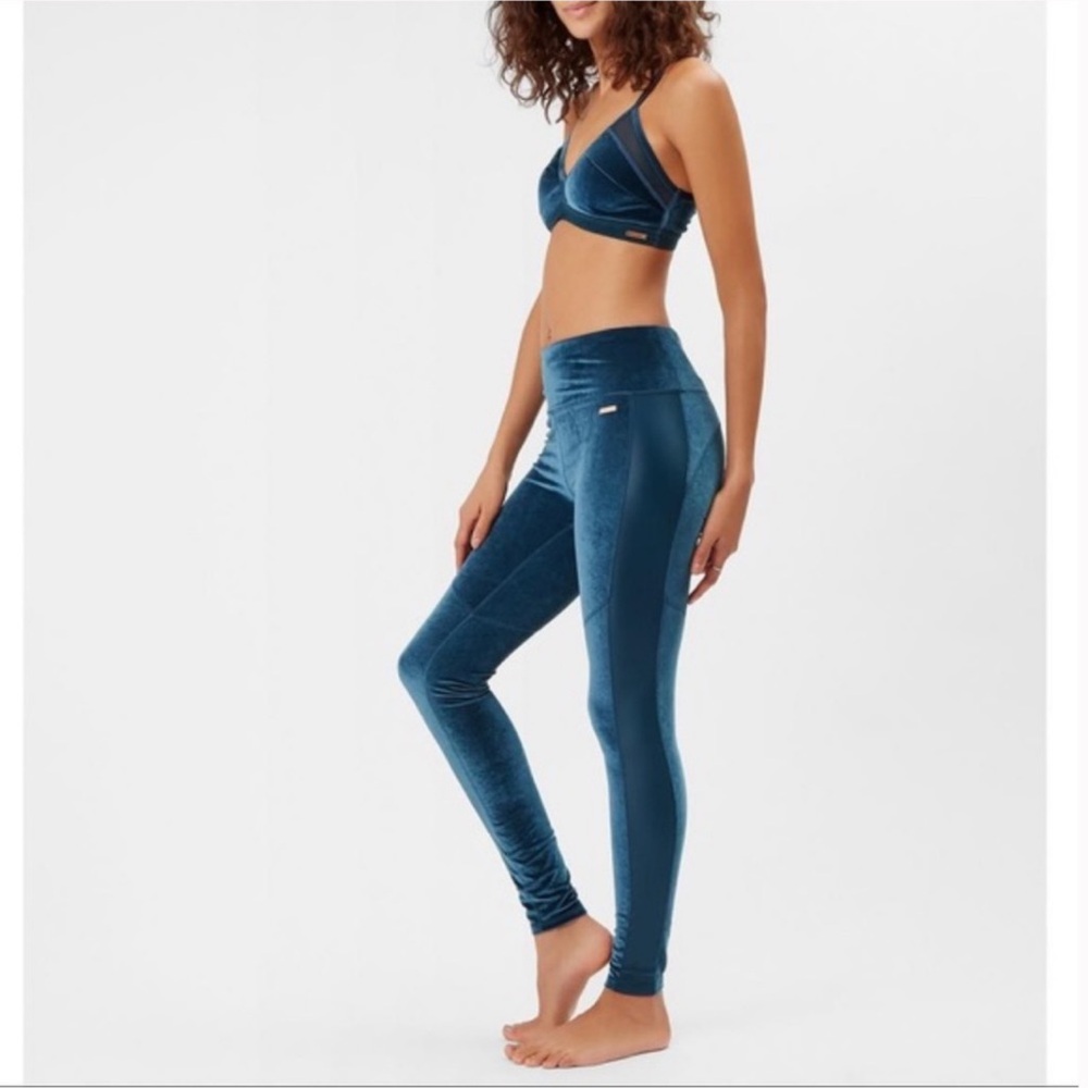 Sweaty Betty Velvet Leggings Beetle Blue Small